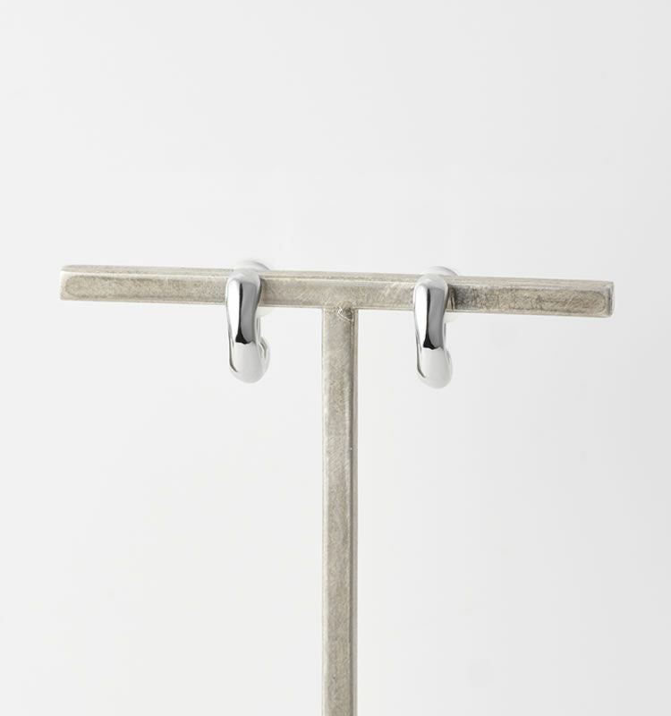 3月上旬再販予定】Roots（SV925 Earrings） | 痛くないイヤリング WOJE