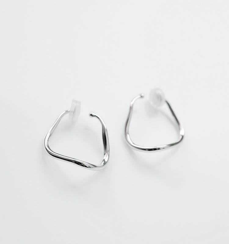 Earrings | 痛くないイヤリング WOJE